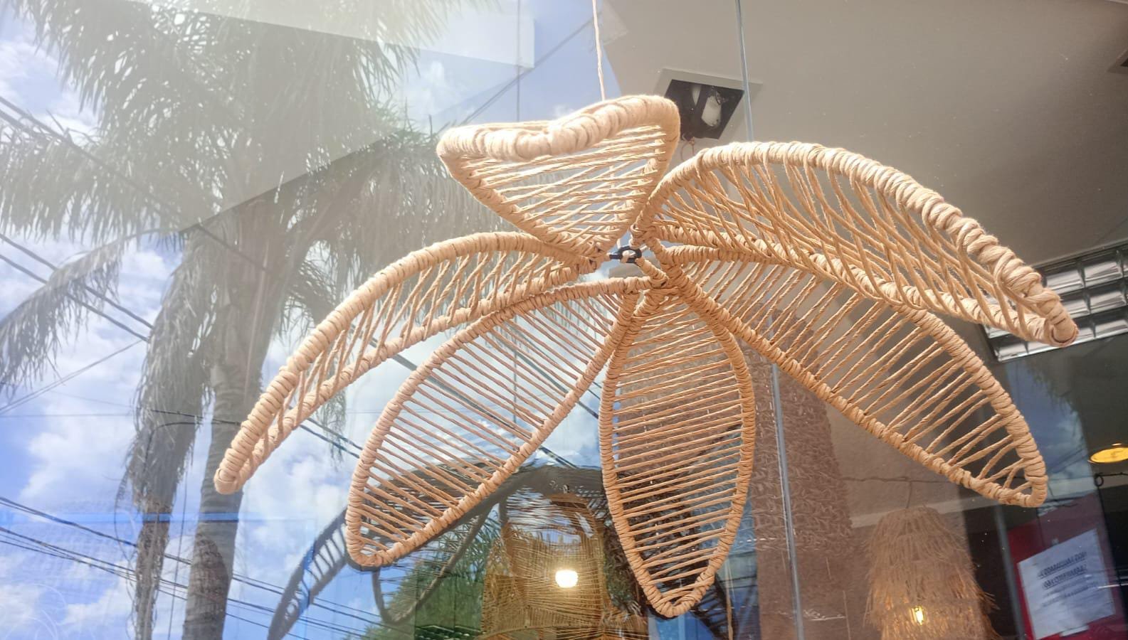 446fa641-b0c6-4027-b007-22f914958b68 Lámpara Margarita - Imagen 1